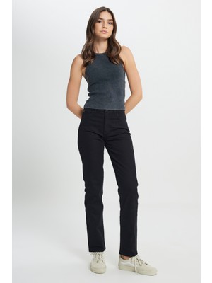 Straight Fit Düz Kesim Yüksek Bel Düz Paça Siyah Jean Kot Pantolon