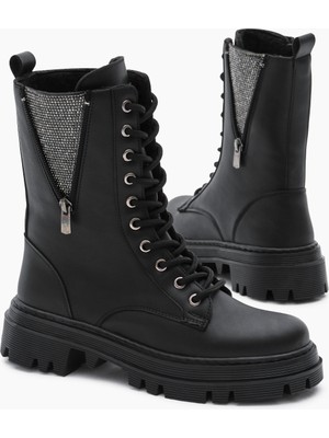 Tonny Black Kadın Siyah Cilt Termo Taban Yanı Taşlı Detaylı Bağcıklı ve Fermuarlı Bot