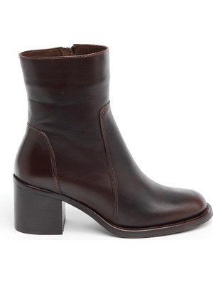 Derinet Klasik Deri Fermuarlı Kısa Topuklu Kadın Bot