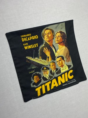 Yaya Design Co Titanic Film Posteri Desenli Dijital Baskılı Kırlent Kılıfı ve Yastık