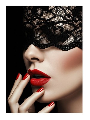 Tablomega Dantel Maske ve Kırmızı Dudaklar Dekoratif Ahşap Tablo 35CM X50CM