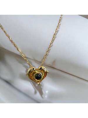 Wisteria Jewelry 100 Dilde Seni Seviyorum Yazılı Yunus Figürlü Gold Çelik Kolye 316L