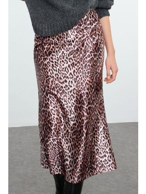 FRM Kadın Moda Stil Maxi Astarsız Örme Leopar Desenli Saten Maxi Örme Etek