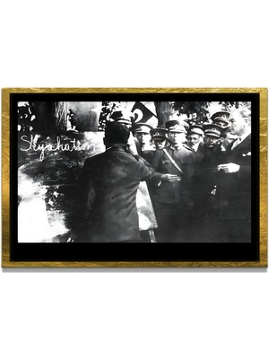 Marsilyan Yapay Zeka ile Yenilenmiş Atatürk Fotoğrafları Siyah Beyaz Cam Tablo, 3D Dekoratif Baskı 212