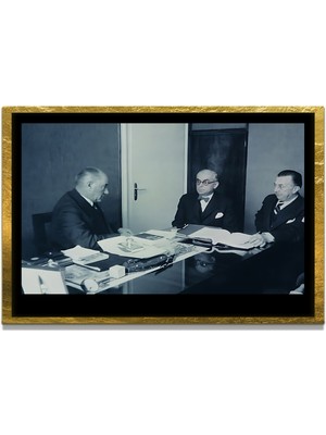 Marsilyan Yapay Zeka ile Yenilenmiş Atatürk Fotoğrafları Siyah Beyaz Cam Tablo, 3D Dekoratif Baskı 126