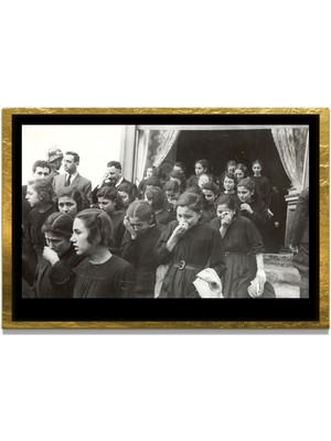 Marsilyan Yapay Zeka ile Yenilenmiş Atatürk Fotoğrafları Siyah Beyaz Cam Tablo, 3D Dekoratif Baskı 403