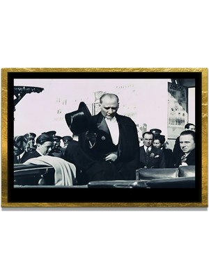 Marsilyan Yapay Zeka ile Yenilenmiş Atatürk Fotoğrafları Siyah Beyaz Cam Tablo, 3D Dekoratif Baskı 246