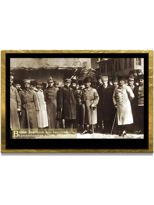 Marsilyan Yapay Zeka ile Yenilenmiş Atatürk Fotoğrafları Siyah Beyaz Cam Tablo, 3D Dekoratif Baskı 738