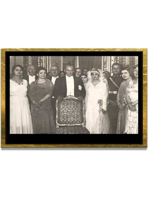 Marsilyan Yapay Zeka ile Yenilenmiş Atatürk Fotoğrafları Siyah Beyaz Cam Tablo, 3D Dekoratif Baskı 784