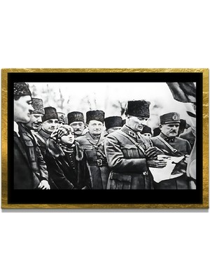 Marsilyan Yapay Zeka ile Yenilenmiş Atatürk Fotoğrafları Siyah Beyaz Cam Tablo, 3D Dekoratif Baskı 215