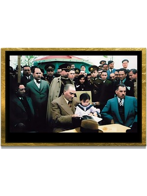 Marsilyan Yapay Zeka ile Yenilenmiş Atatürk Fotoğrafları Siyah Beyaz Cam Tablo, 3D Dekoratif Baskı 472