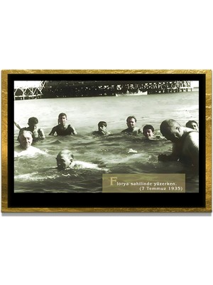 Marsilyan Yapay Zeka ile Yenilenmiş Atatürk Fotoğrafları Siyah Beyaz Cam Tablo, 3D Dekoratif Baskı 544