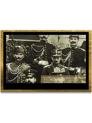 Marsilyan Yapay Zeka ile Yenilenmiş Atatürk Fotoğrafları Siyah Beyaz Cam Tablo, 3D Dekoratif Baskı 418