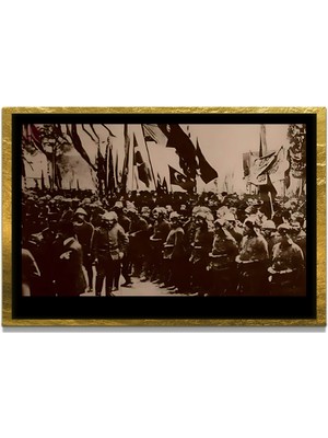 Marsilyan Yapay Zeka ile Yenilenmiş Atatürk Fotoğrafları Siyah Beyaz Cam Tablo, 3D Dekoratif Baskı 654