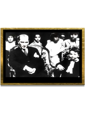 Marsilyan Yapay Zeka ile Yenilenmiş Atatürk Fotoğrafları Siyah Beyaz Cam Tablo, 3D Dekoratif Baskı 208