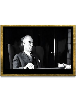 Marsilyan Yapay Zeka ile Yenilenmiş Atatürk Fotoğrafları Siyah Beyaz Cam Tablo, 3D Dekoratif Baskı 21