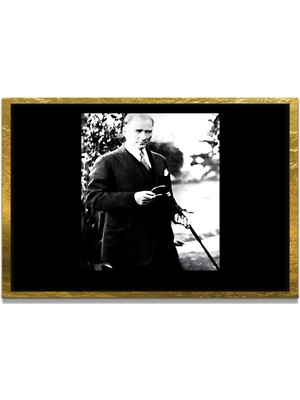 Marsilyan Yapay Zeka ile Yenilenmiş Atatürk Fotoğrafları Siyah Beyaz Cam Tablo, 3D Dekoratif Baskı 161