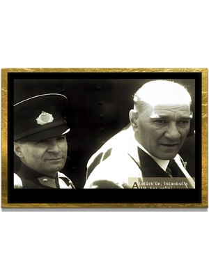 Marsilyan Yapay Zeka ile Yenilenmiş Atatürk Fotoğrafları Siyah Beyaz Cam Tablo, 3D Dekoratif Baskı 582