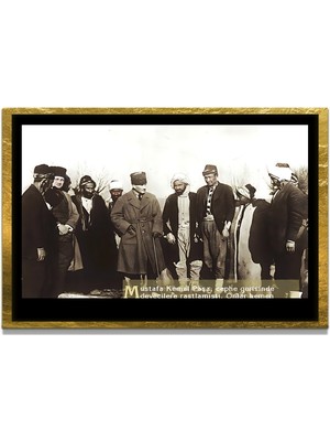 Marsilyan Yapay Zeka ile Yenilenmiş Atatürk Fotoğrafları Siyah Beyaz Cam Tablo, 3D Dekoratif Baskı 700