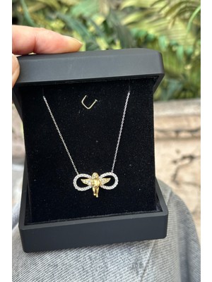Işıklı Kutuda 925 Ayar Gümüş ,çift Renk Kaplama Melek Kolye