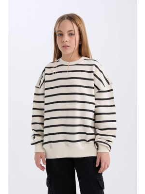 DeFacto Kız Çocuk Oversize Geniş Kalıp Bisiklet Yaka Çizgili Okul Sweatshirt C7463A824AU