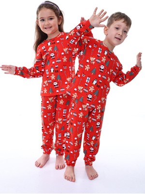 Yılbaşı Temalı Kırmızı %100 Pamuk Interlok Kumaş Kız-Erkek Çocuk Pijama Takımı 3-8 Yaş