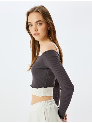 Koton Uzun Kollu Atletli Kayık Yaka Crop Kaşkorse Slim Fit Tişört