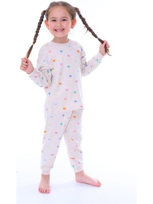 Renkli Kelebekler Kız Çocuk Pijama Takımı
