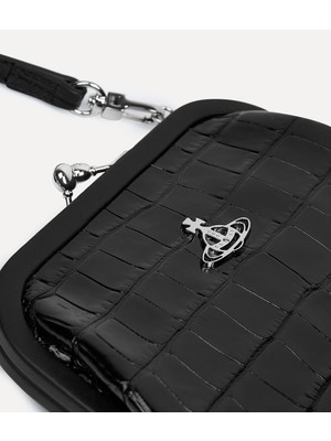 Vivienne Westwood Clutch Patent Kaplama, Kroko Dokulu ve Çıkarılabilir Askı Detaylı Deri Çanta