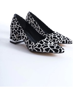 EFW Chiara Sivri Burun 5 cm Topuklu Kadın Siyah Beyaz Ayakkabı