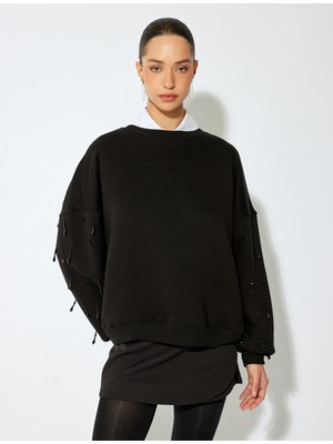 Koton Uzun Kollu Bisiklet Yaka Sallantılı Taş Detaylı Oversize Sweatshirt