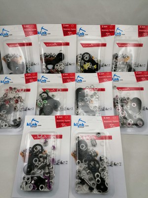 Kuşgözü No.24 (9,5mm) Kendin Yap Kiti, Örme ve Deri Çanta, Eşorfman Altı ve Kapüşonları Için Çekiçle Uygulama Aparatları ve 15 Adet Beyaz Boyalı Kuşgözü Takım-Paslanmaz Pirinç