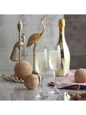 Lav Fame Cam Şampanya Kadehi 6'lı 215 ml Ayaklı (Kahve Yanı Su/Kokteyl Bardağı)