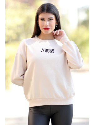 Kadın Taş Bisiklet Yaka 0039 Ön Arka Baskılı Sweatshirt - 2584