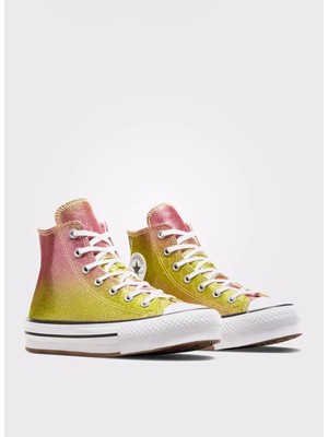 Converse Kadin Yürüyüş Ayakkabısı