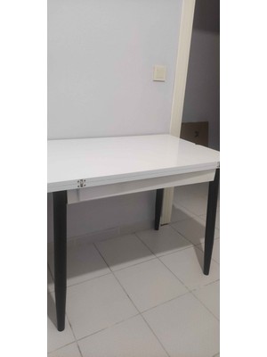 Evistro Yanlardan Açılır Büyüyen Yemek Masası Ceviz 65X100CM Sadece Masa Fiyatıdır