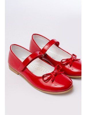 Papuccum Ortopedi Çocuk Ayakkabıları  Kız Çocuk Rugan Kaydırmaz Taban Bıyık Babet