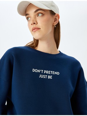 Koton Slogan Baskılı Oversize Bisiklet Yaka Sweatshirt