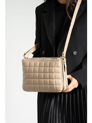 Sanmorris Kapitone Kadın Çapraz Askılı Kapitone Dikişli Omuz Çantası