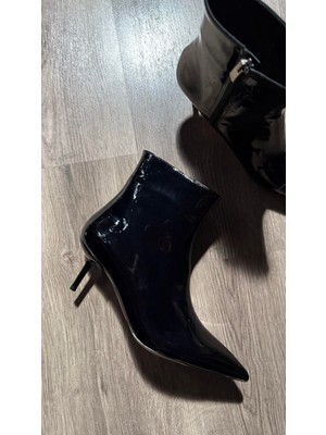 Eataly Shoes Sivri Burun Rugan Fermuarlı Botie Siyah
