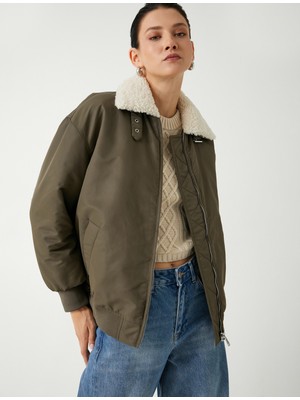 Koton Suni Deri Bomber Ceket Yakası Suni Kürk Detaylı Fermuarlı Cepli