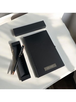Eren Ofis Kişiye Özel Isimli Ajanda Kalem Seti Siyah 13x21 cm 1 Adet Çizgili Yapraklı