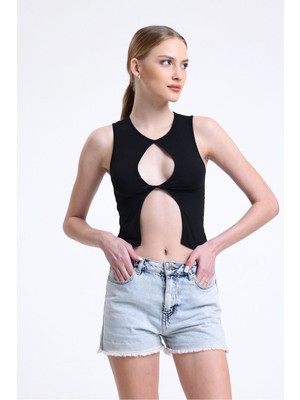 Göğüs ve Göbek Dekolteli Kolsuz Bluz