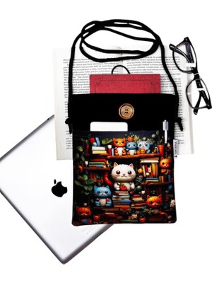 Atölye Smyrna Askılı - Kitap / Tablet / Ebook Çantası – Çıkarılabilir Askı  ( Kediler ve Kütüphane)