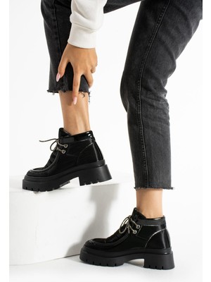 Paris Shoes Kadın Siyah Paraşüt ve Ince Taş Bağcıklı Bot