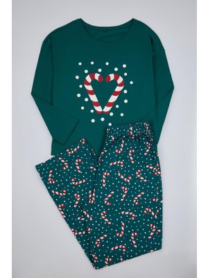 FRM Kadın Moda Şık Büyük Beden Bisiklet Yaka Geniş Paça Uzun Kol Yılbaşı Temalı Örme Pijama Takımı