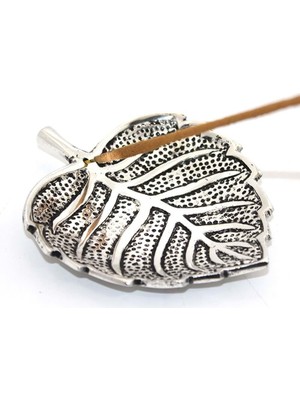 Metal Yaprak Tasarımlı Tütsülük