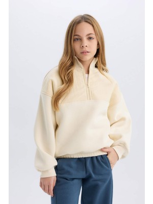 DeFacto Kız Çocuk Oversize Geniş Kalıp Yarım Fermuarlı Basic Düz İçi Yumuşak Tüylü Sweatshirt D6184A824WN