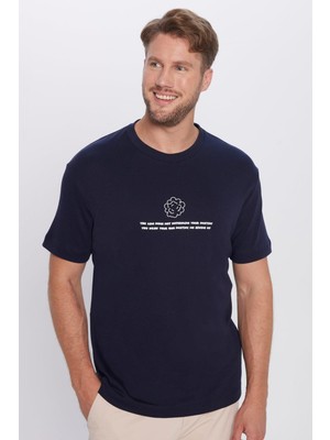 Tudors Erkek Relax Fit Rahat Kesim %100 Organik Pamuk Yumuşak Dokulu Lacivert Bisiklet Yaka Tişört