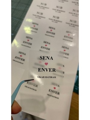 Butik Sosyetik Şeffaf Etiket Nişan,nikah Hatırası 4x4 cm 21 Adet